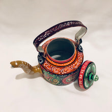 Load image into Gallery viewer, Pattachitra Kettles made of aluminum for serving and decoration