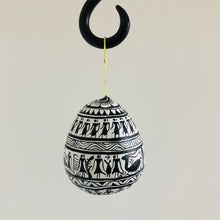 Load image into Gallery viewer, Coconut Shells