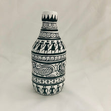 Load image into Gallery viewer, Glass Bottles Warli Art