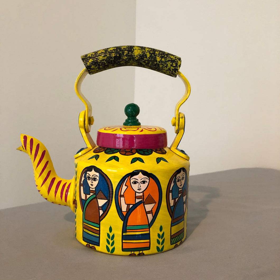 Three Women and a Kettle